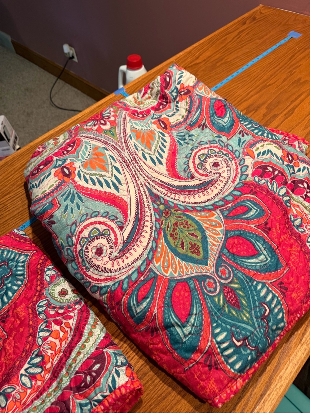 VNCY twin quilt teal coral/pink /red